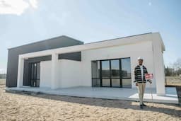 Real Estate Investment: Why Plots are Better than Flats in 2025